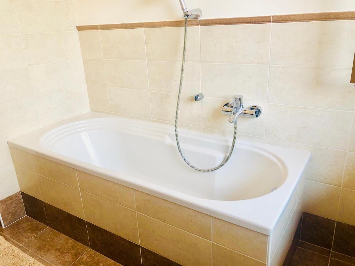 Domaso Central Apartment ภายนอก รูปภาพ